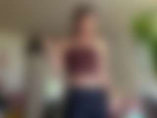 Live cam show with TemekaRoskowinski - Green Eyes on Camiplay Live