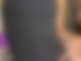 Live cam show with TemekaRoskowinski - Solo on Soda Cam
