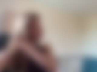 Live cam show with TemekaRoskowinski - Average on Fit Hotties