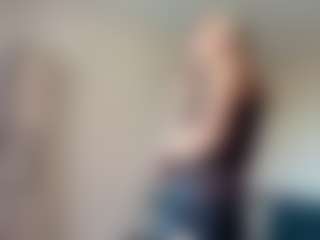 Live cam show with TemekaRoskowinski - Joi on Dare Cams