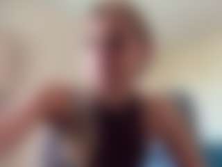 Live cam show with TemekaRoskowinski - Average on Camsoda