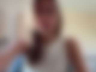 Live cam show with TemekaRoskowinski - Joi on Camming Site