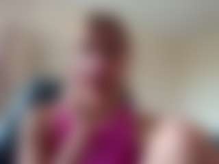 Live cam show with TemekaRoskowinski - Cute on Dare Cams