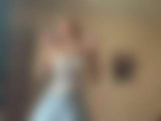 Live cam show with TemekaRoskowinski - Lesbian on Dolls Live