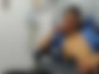 AlessandroAbruzzo's Live Sex Cam Show