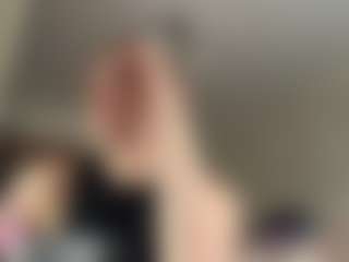 Live cam show with BrunaChamers - Moaning on madthumbs