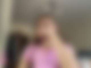 BrunaChamers's Live Sex Cam Show