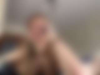 BrunaChamers's Live Sex Cam Show