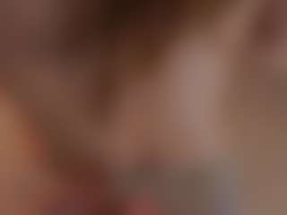 Live cam show with CarrieCapezzuto - Mature on Streamer API