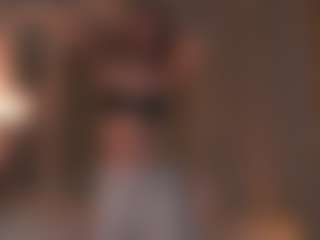 Live cam show with CarrieCapezzuto - Mature on AdultVida.com