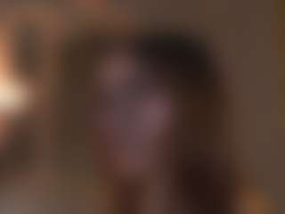 Live cam show with CarrieCapezzuto - Curvy on Fapmatic.com