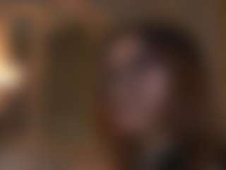 Live cam show with CarrieCapezzuto - Skinny on Fit Hotties