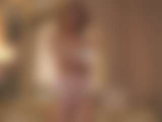Live cam show with CarrieCapezzuto - College on makecum.org