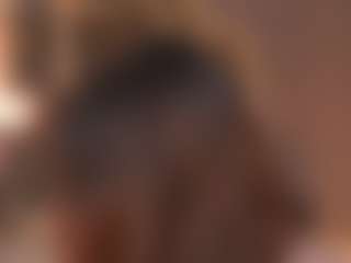 Live cam show with CarrieCapezzuto - Middle Aged on dasdasdadada.com