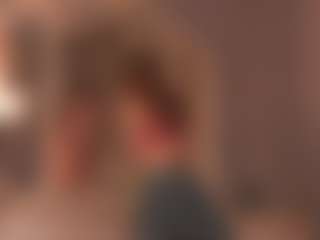 Live cam show with CarrieCapezzuto - Mature on SmokeAndPoke