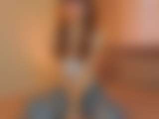 Live cam show with CarrieCapezzuto - Moaning on SquirtSoMuch