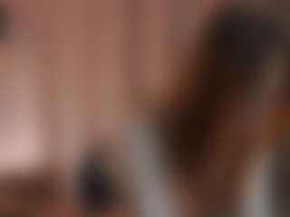 Live cam show with CarrieCapezzuto - Athletic on studioflirtlive.com