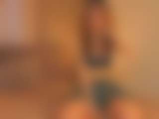 CarrieCapezzuto's Live Sex Cam Show