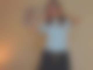 CarrieCapezzuto's Live Sex Cam Show