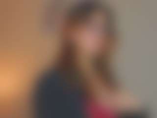 Live cam show with CarrieCapezzuto - Mature on crypto-cams