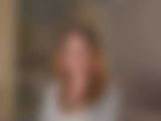 Live cam show with CarrieCapezzuto - Middle Aged on liverealitysex.com