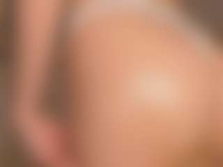 CarrieCapezzuto's Live Sex Cam Show