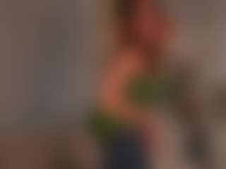 Live cam show with CarrieCapezzuto - College Mature on Free Soda