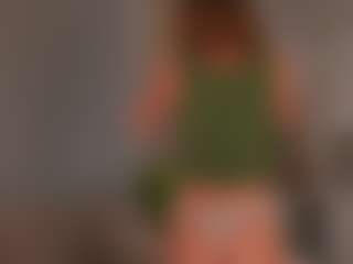 Live cam show with CarrieCapezzuto - Bedroom Red Hair on TastyBlacksLive