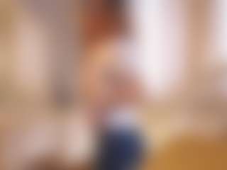 Live cam show with CarrieCapezzuto - College Mature on crypto-cams