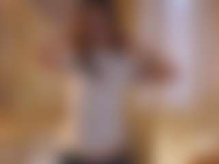 Live cam show with CarrieCapezzuto - Domination on AdultVida.com