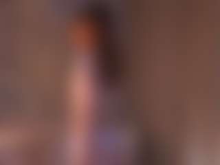 Live cam show with CarrieCapezzuto - Athletic College on Gym Cam Girls