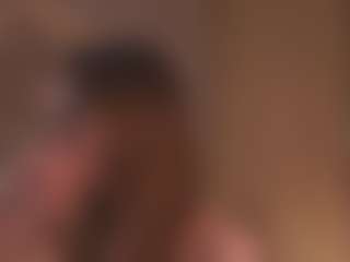 Live cam show with CarrieCapezzuto - Thin on Camsoda