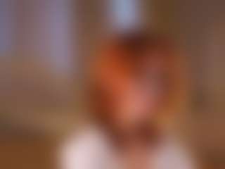 Live cam show with CarrieCapezzuto - Camel Toe on AdultVida.com