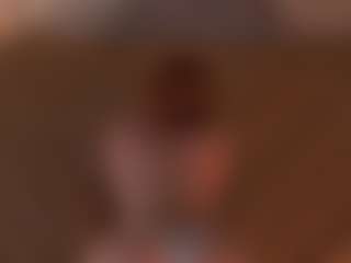 Live cam show with CarrieCapezzuto - BBW Mature on madthumbs