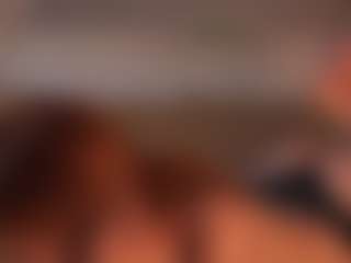 Live cam show with CarrieCapezzuto - Athletic Middle Aged on Camsoda