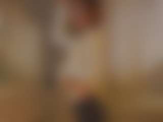 Live cam show with CarrieCapezzuto - Moaning on camwithhim.com