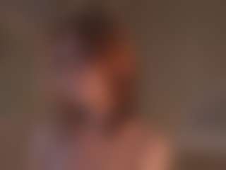Live cam show with CarrieCapezzuto - Domination on madthumbs