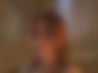 Live cam show with CarrieCapezzuto - Moaning on Camsoda