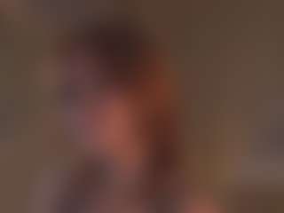 Live cam show with CarrieCapezzuto - Camel Toe on Camsoda