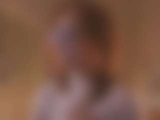 Live cam show with CarrieCapezzuto - Red Hair College on Streamer API