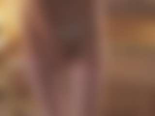 Live cam show with CarrieCapezzuto - Thin on Camsoda