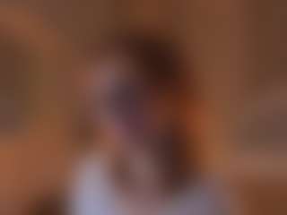 Live cam show with CarrieCapezzuto - Upskirt on SinfulBabes