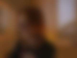 Live cam show with CarrieCapezzuto - Mature on 1on1-livenow