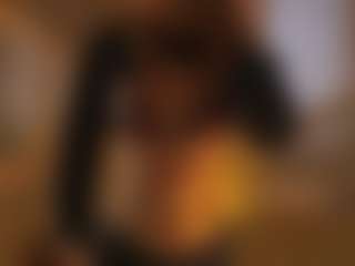 Live cam show with CarrieCapezzuto - Athletic Middle Aged on hrnylive.com