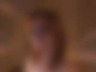 Live cam show with CarrieCapezzuto - Thin on TastyBlacksLive