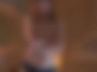 Live cam show with CarrieCapezzuto - Thin on luckytryst.com