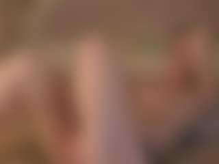 Live cam show with CarrieCapezzuto - Camel Toe Mature on Camsoda