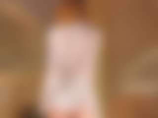 Live cam show with CarrieCapezzuto - Camel Toe on Camsoda
