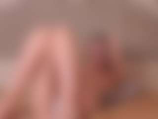 CarrieCapezzuto's Live Sex Cam Show