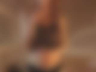 Live cam show with CarrieCapezzuto - Mature on Camsoda
